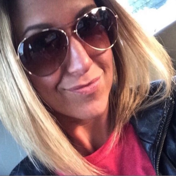 • 𝓣𝓲𝓯𝓯𝓪𝓷𝔂 • - Picture 3 of 5